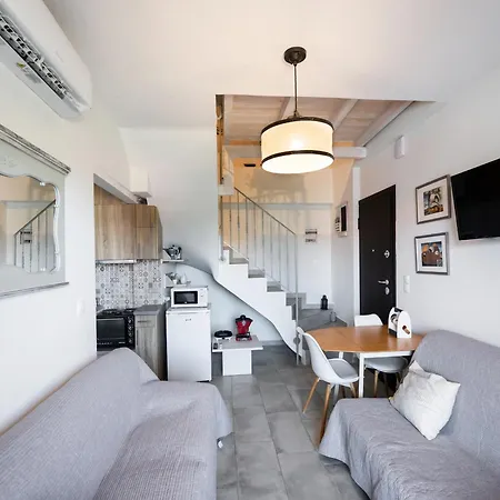 Hippothoi Sea View Maisonette Apartament *