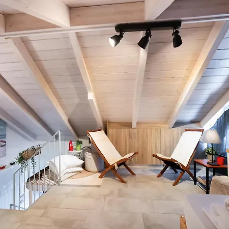 Hippothoi Sea View Maisonette