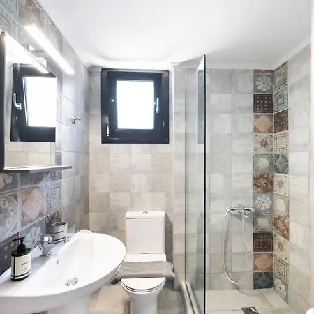 Hippothoi Sea View Maisonette *